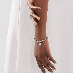 Tiffany and Co Blue Heart Tag Bead Bracelet medium size ( used ) good condition
